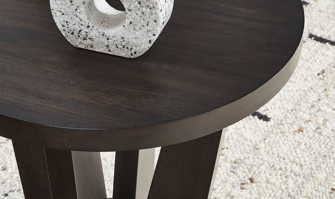 Modern Heritage Chasinfield Occasional Table Set