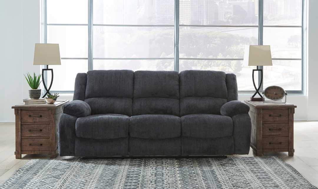 Modern Heritage Draycoll Manual Reclining Living Room Set