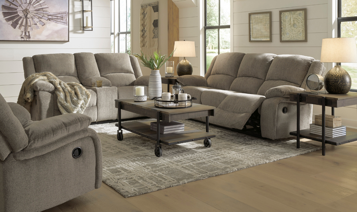Modern Heritage Draycoll Manual Reclining Living Room Set