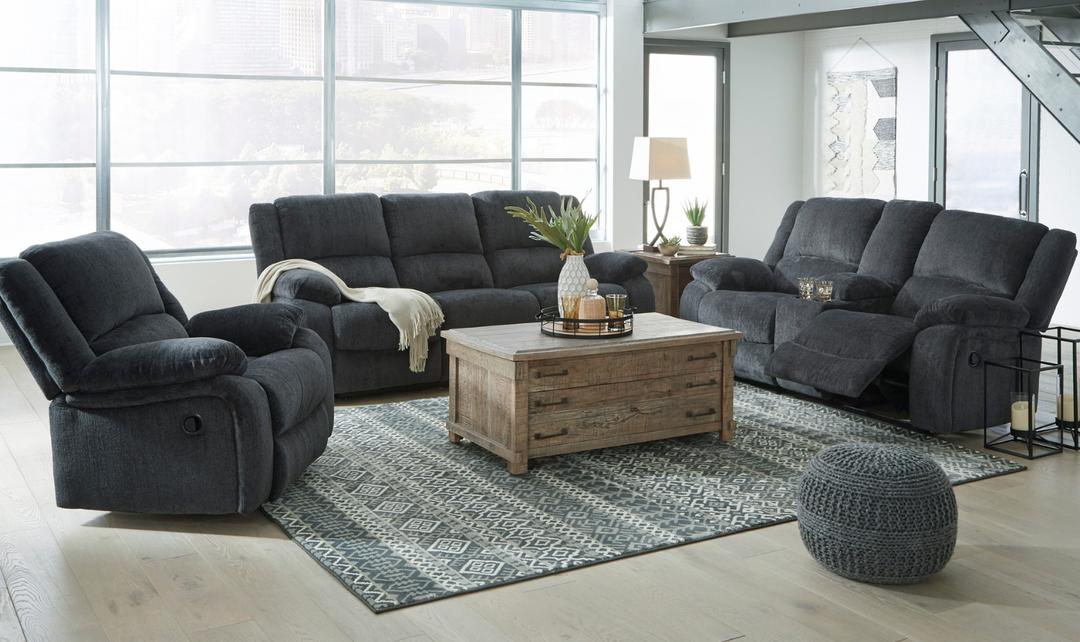 Modern Heritage Draycoll Manual Reclining Living Room Set