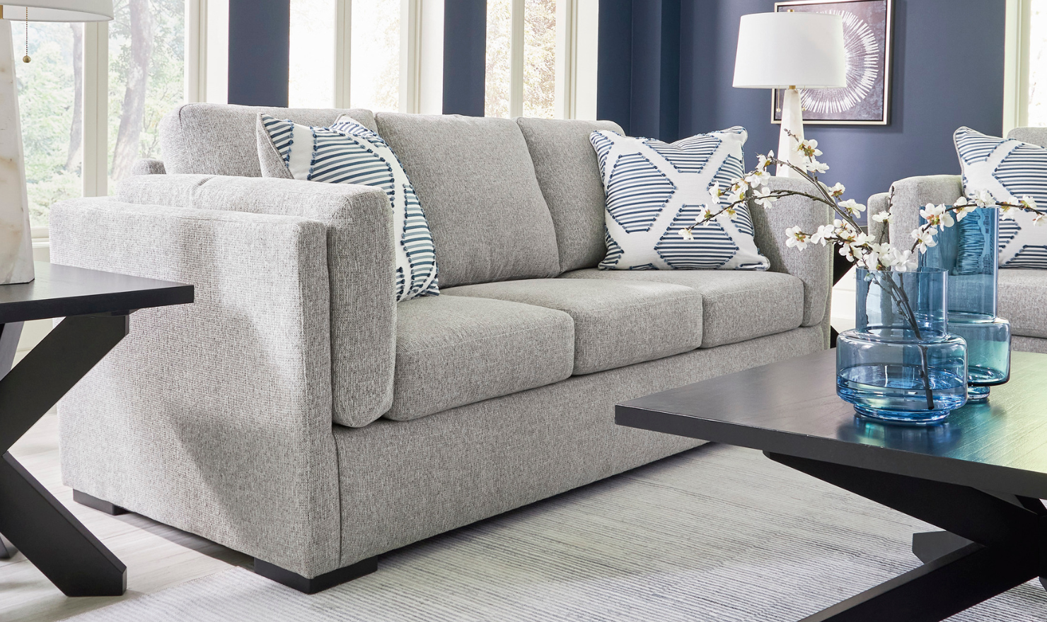 Modern Heritage Evansley Living Room Set-Jennifer Furniture