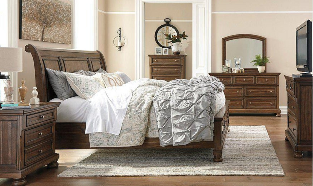 Modern Heritage Flynn Panel Bed in Brown Burnished Finish (King / Queen size)-jennifer furniture