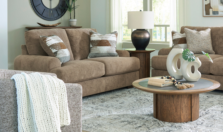 Modern Heritage Jayne Park Fabric Loveseat