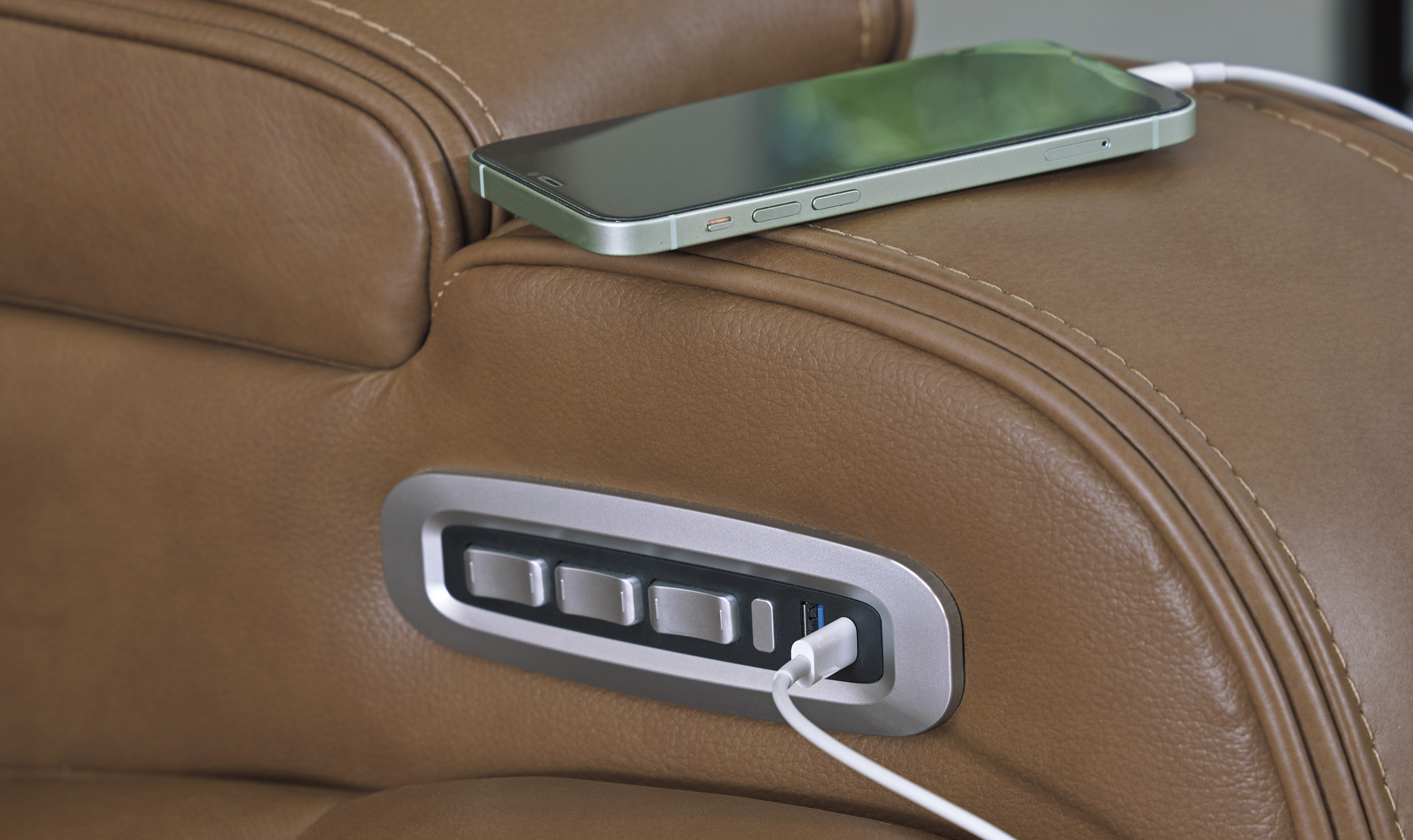 Modern Heritage Knightington Power Recliner Chair-Jennifer Furniture