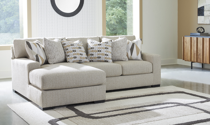Modern Heritage Laurelgrove 2-Piece Sectional Sofa Chaise