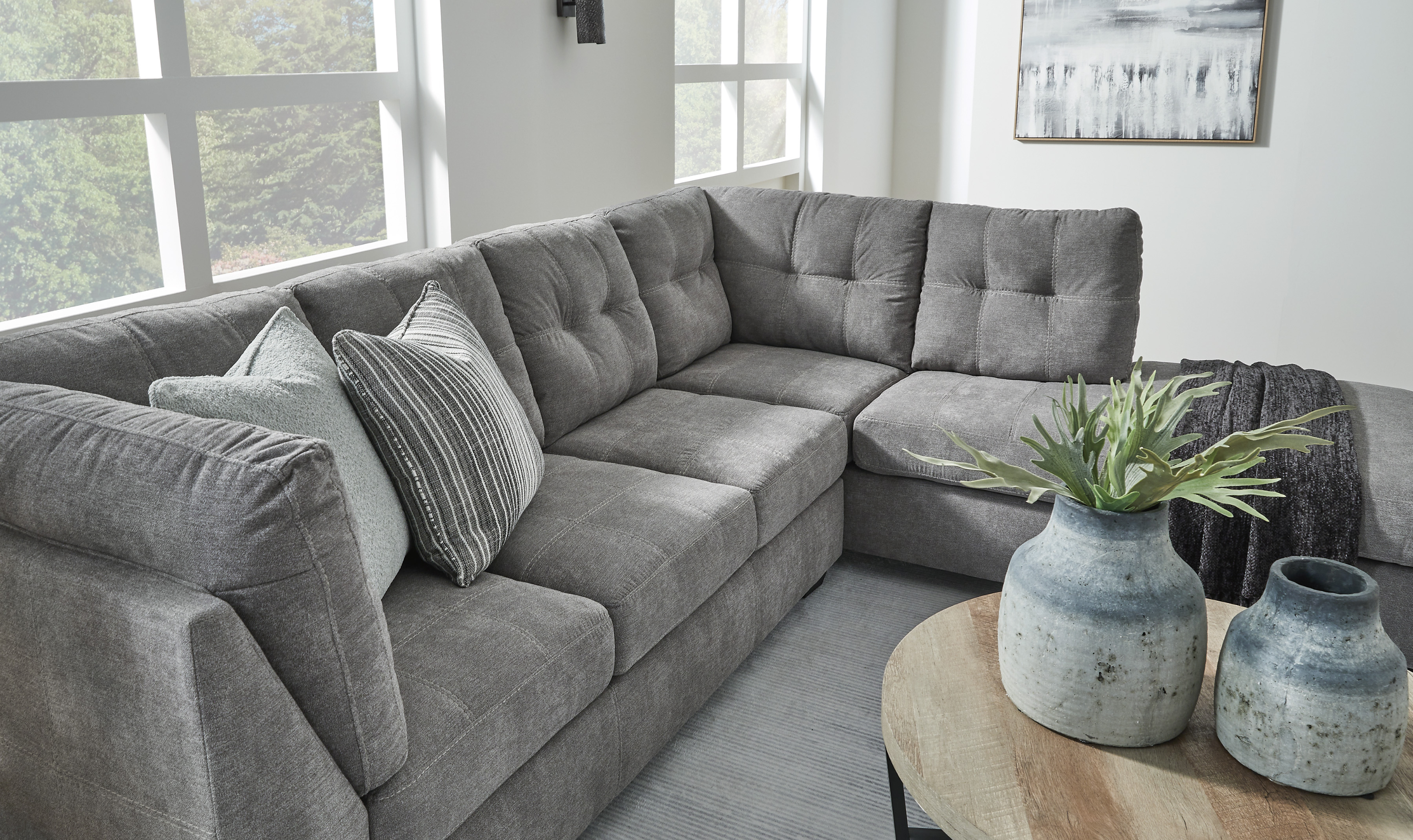 Modern Heritage Marleton 2-Piece Tufted Fabric Sectional with Chaise - Jennifer Furniture