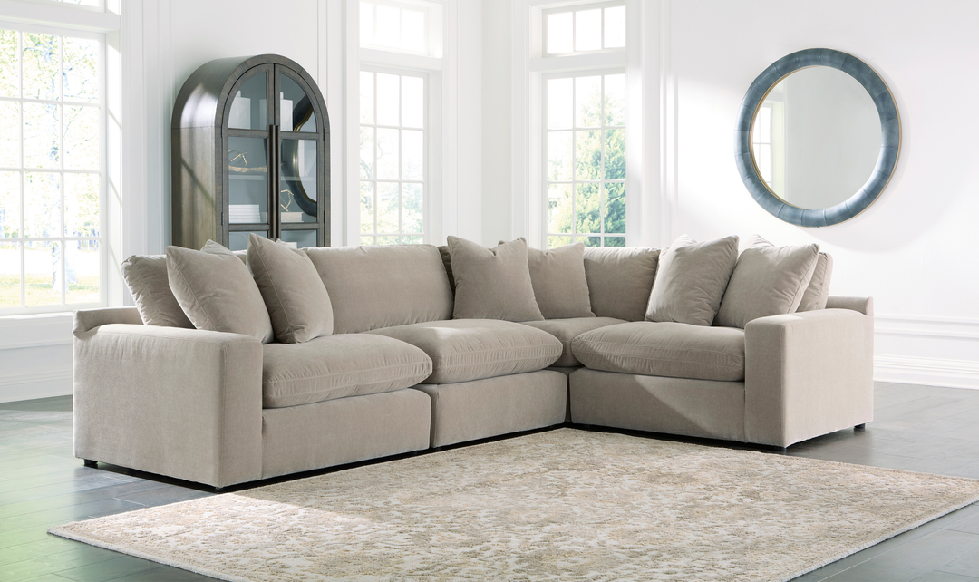 Modern Heritage Maxton Heights 4-Piece Sectional Sofa-Jennifer