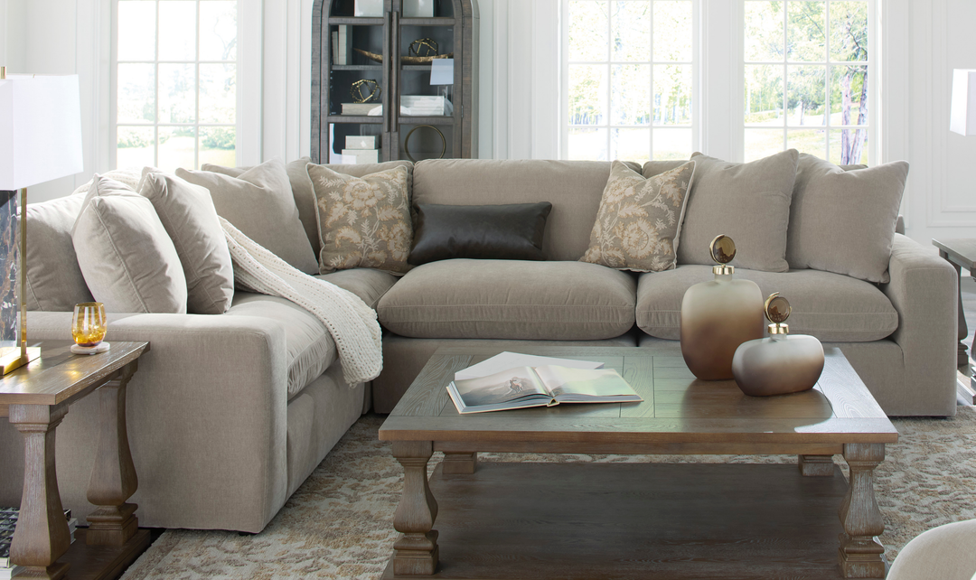 Modern Heritage Maxton Heights 4-Piece Sectional Sofa-Jennifer