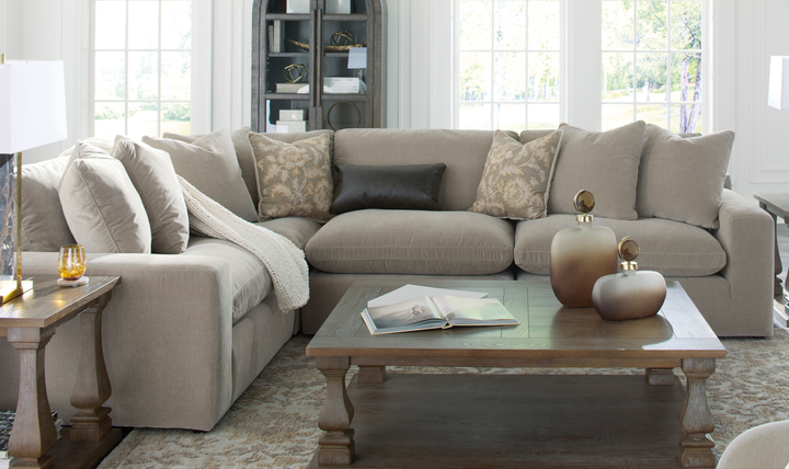 Modern Heritage Maxton Heights 4-Piece Sectional Sofa-Jennifer
