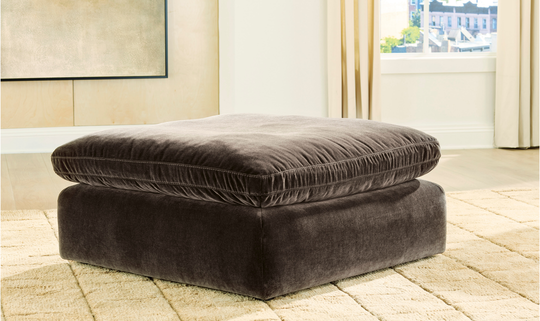 Modern Heritage Maxton Heights Oversized Accent Ottoman-JenniferFurniture