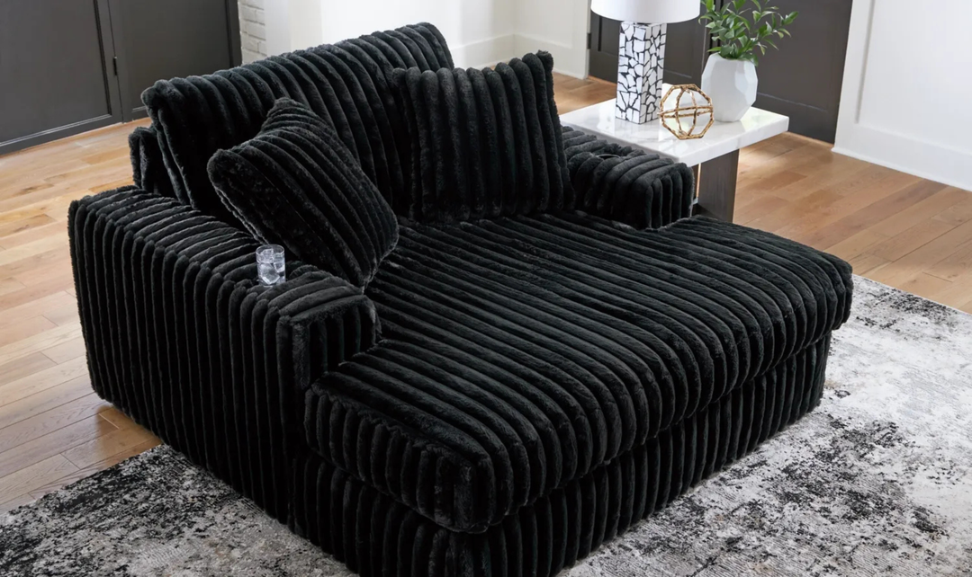 Modern Heritage Midnight-Madness Fabric Oversized Chaise with USB Port