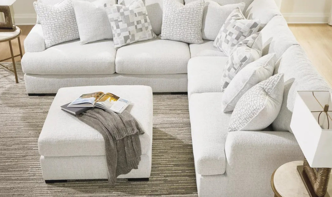 Modern Heritage Misty-Lakes 3-Piece Sectional Sofa-jennifer