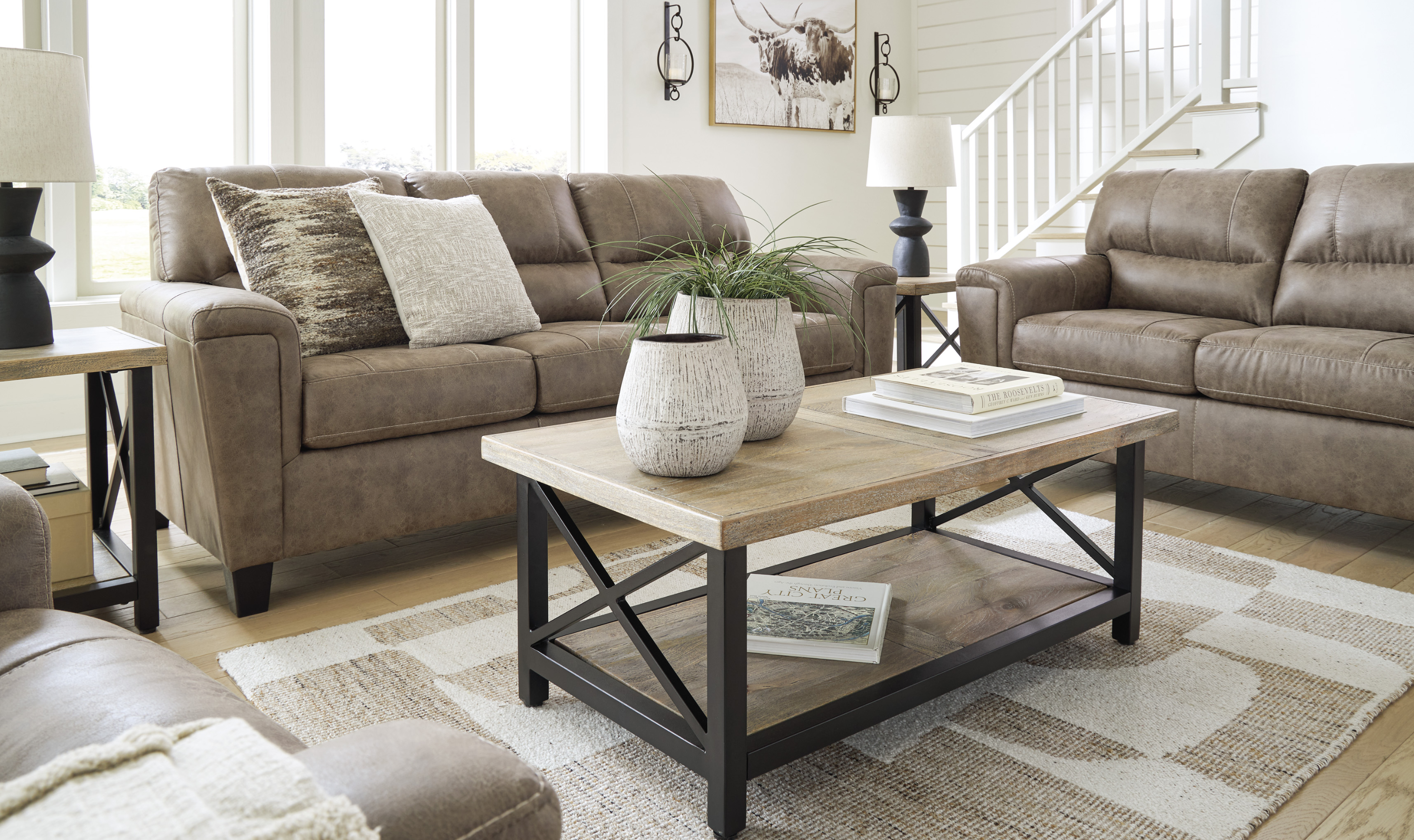 Modern Heritage Navi Living Room Set