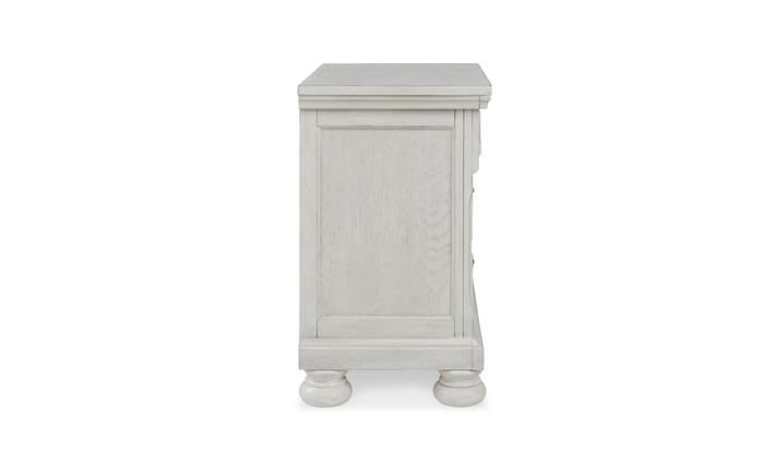 Modern Heritage Robbinsdale Queen Wooden Bedroom Set in Antique White