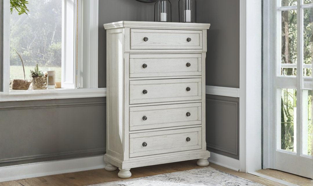 Modern Heritage Robbinsdale Queen Wooden Bedroom Set in Antique White