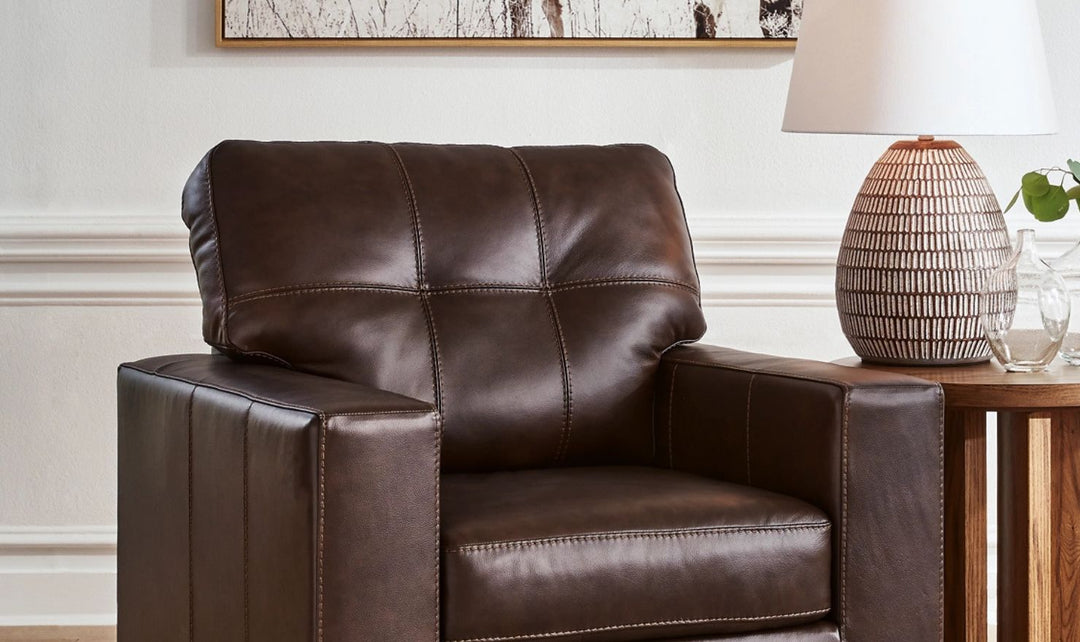 Modern Heritage Santorine Chair with Track Arms