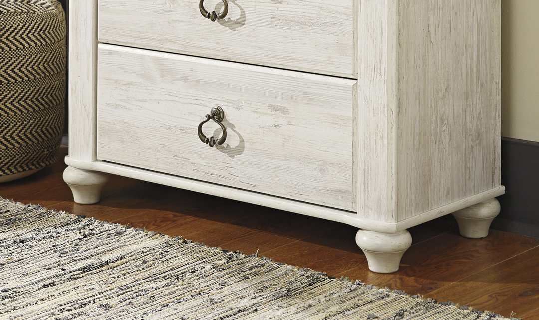 Modern Heritage Willowton Five Drawer Chest - Jennifer Furniture