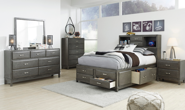 Modern Heritage Caitbrook 7-Drawer Dresser in Gray