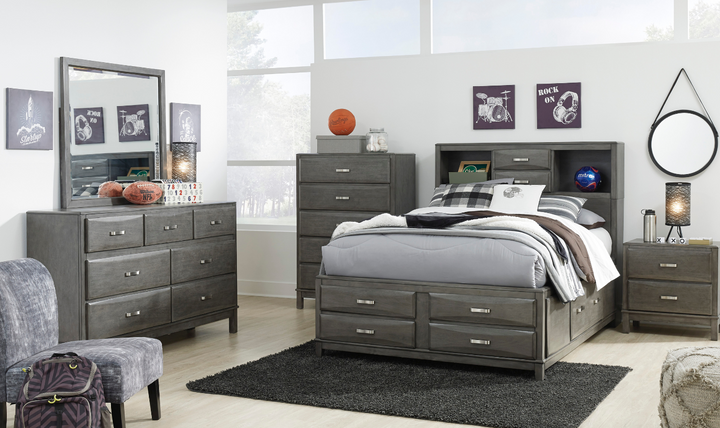Modern Heritage Caitbrook 7-Drawer Dresser in Gray