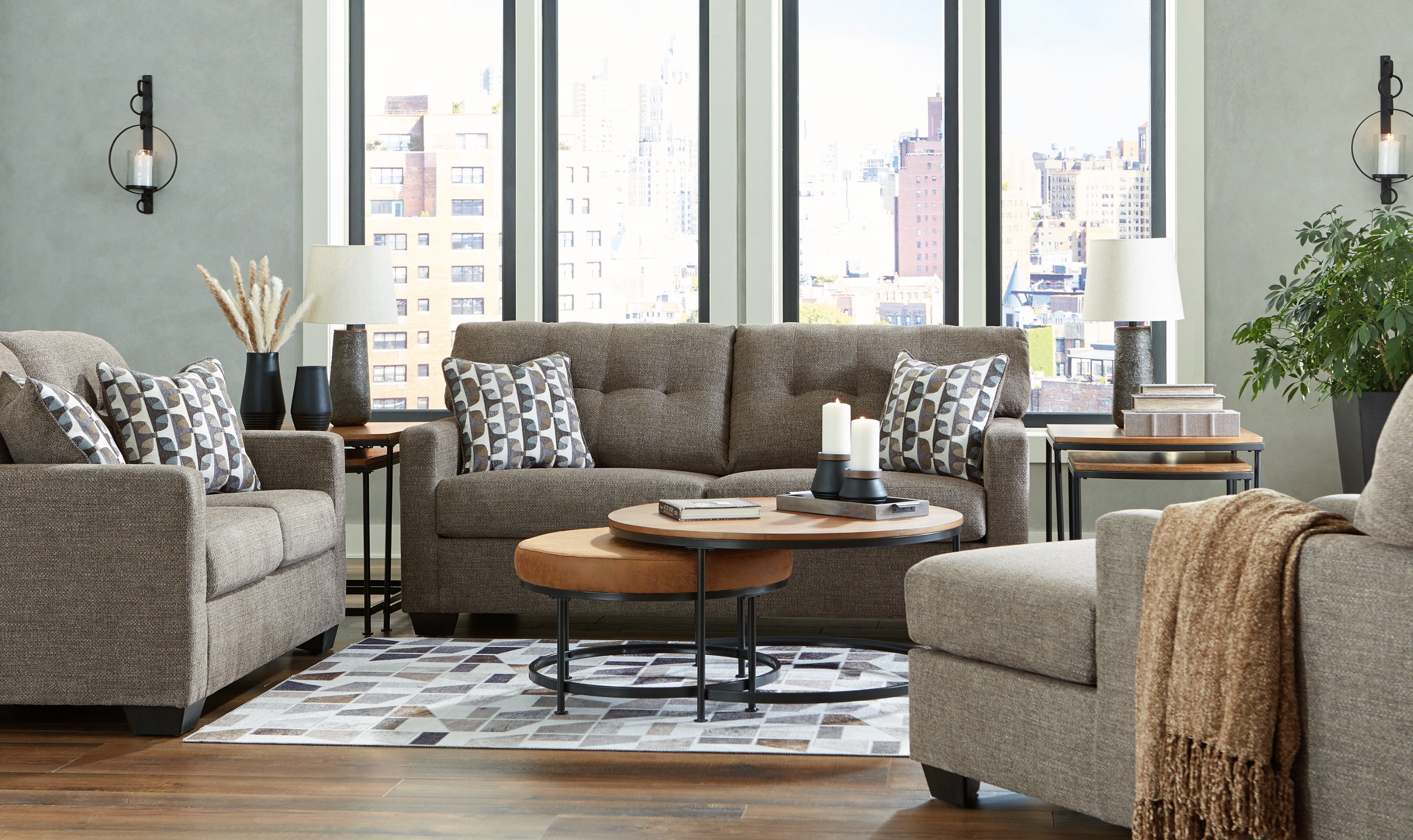 Modern Heritage Mahoney Fabric Living Room Set