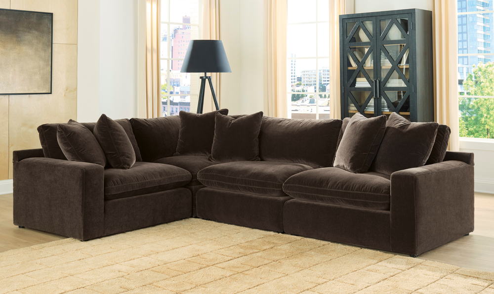 Modern Heritage Maxton Heights 4-Piece Sectional Sofa-Jennifer