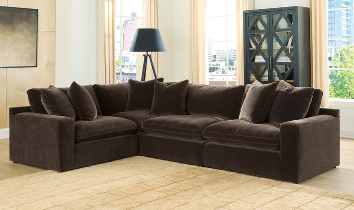 Modern Heritage Maxton Heights 4-Piece Sectional Sofa-Jennifer