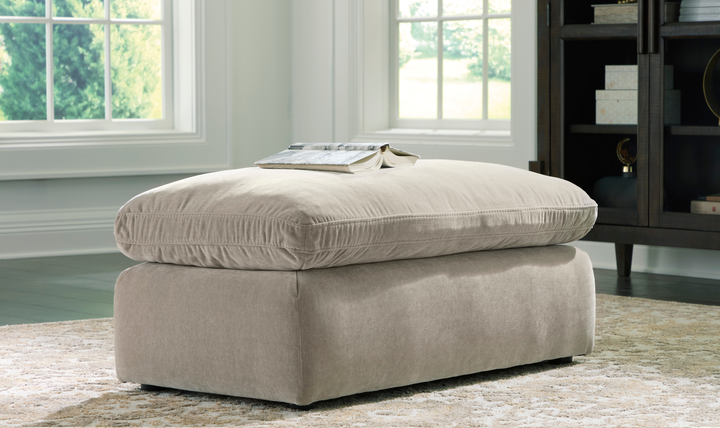 Modern Heritage Maxton Heights Fabric Ottoman-JenniferFurniture