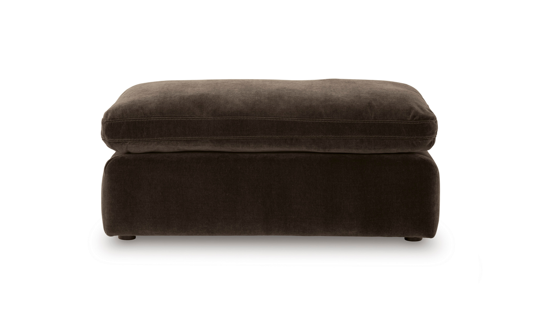 Modern Heritage Maxton Heights Fabric Ottoman-JenniferFurniture