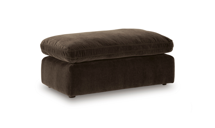 Modern Heritage Maxton Heights Fabric Ottoman-JenniferFurniture
