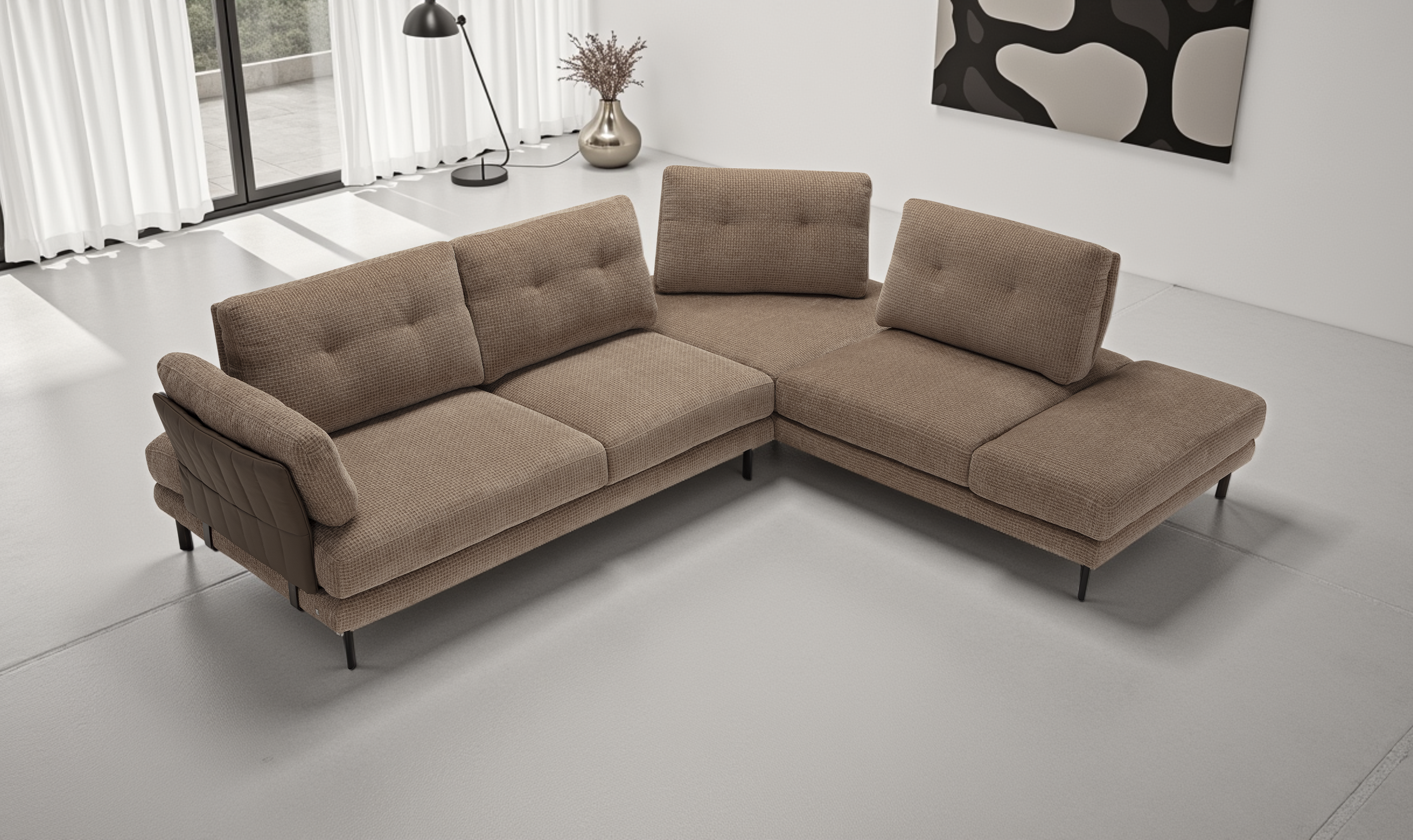 Klaussner Pavone L-Shaped Sectional Sofa With Chaise