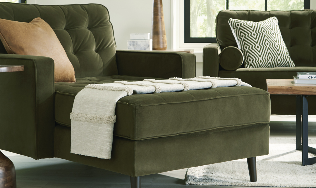 Modern Heritage Reveon Lakes Fabric Chaise - Jennifer Furniture