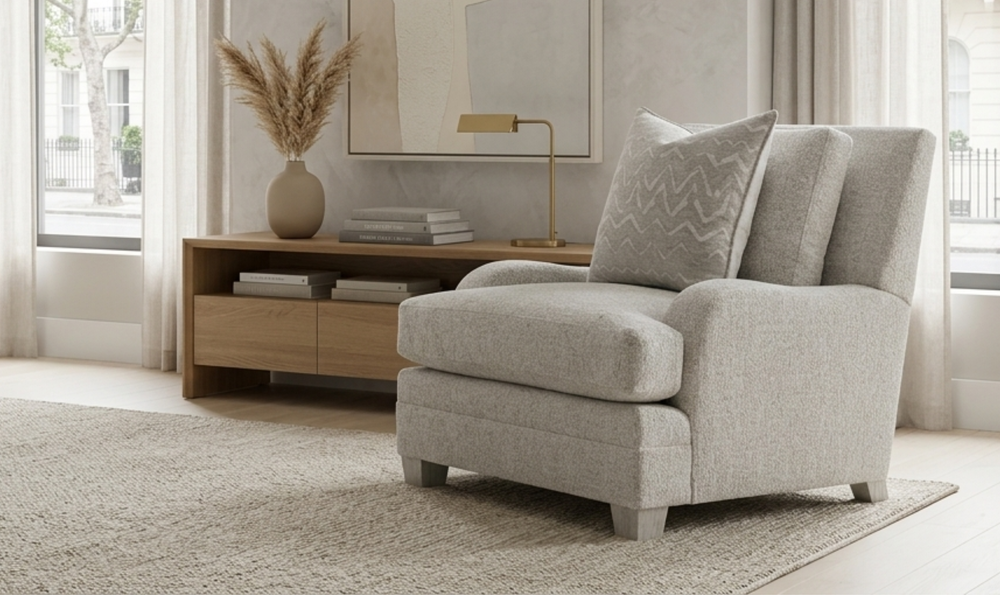 Bernhardt Rollins Fabric Chair With Shaped Track Arm and Throw Pillow - Jennifer Furniture