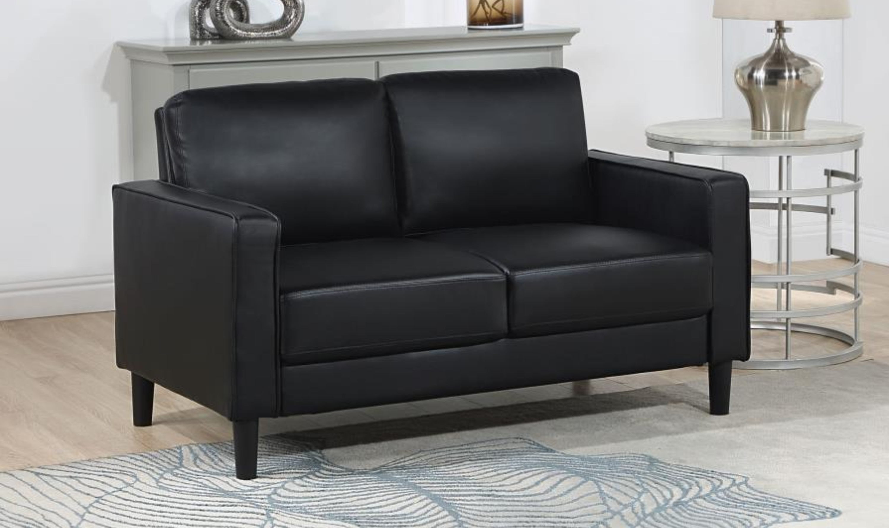 Modern Heritage Ruth Loveseat with Track Arms