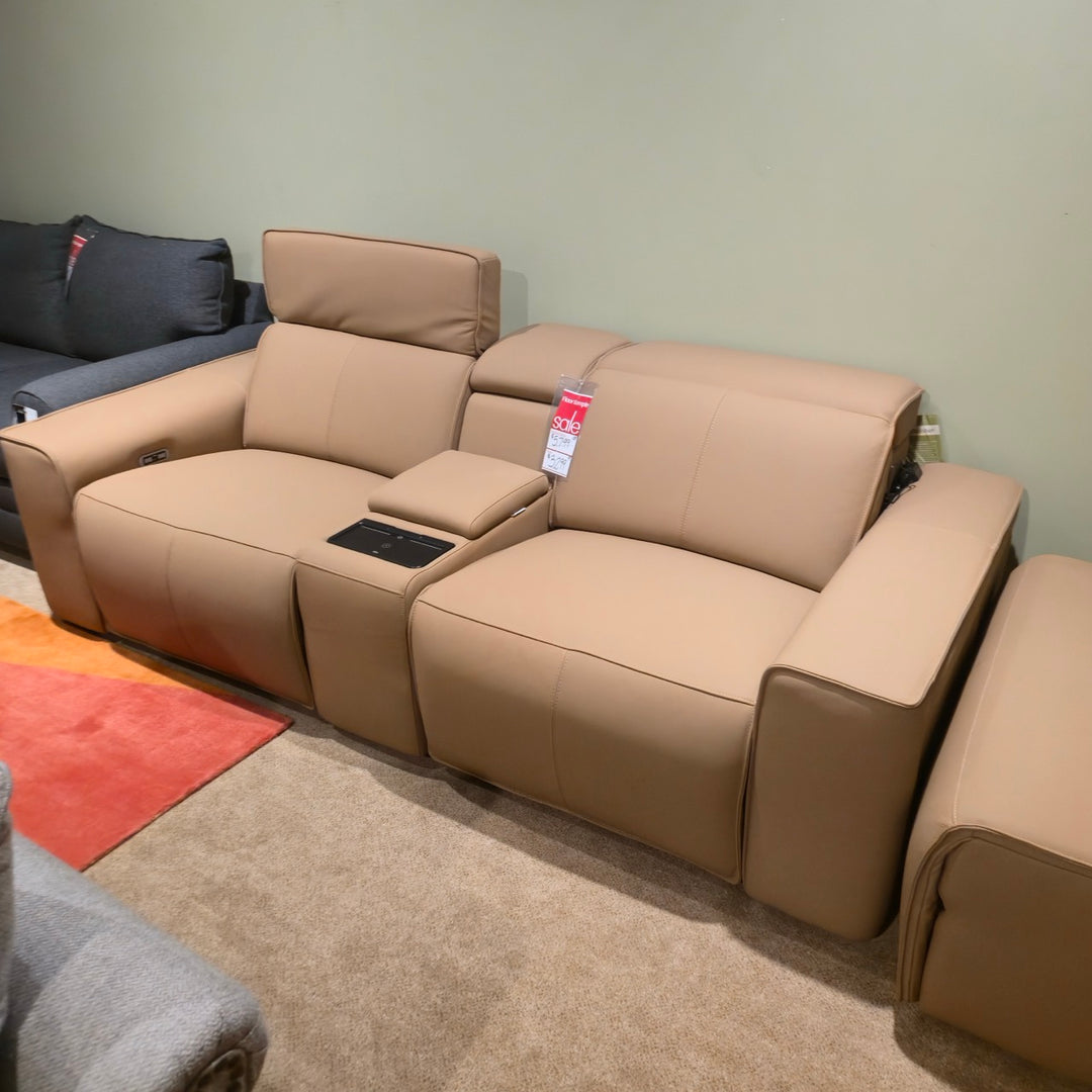 Klaussner Leonardo Dual Power Reclining Console Loveseat