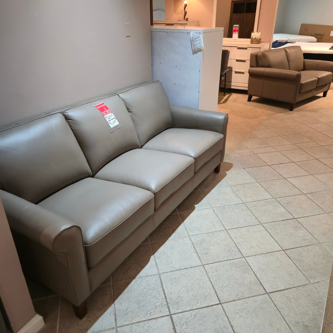 Hydeline Sofa & Loveseat