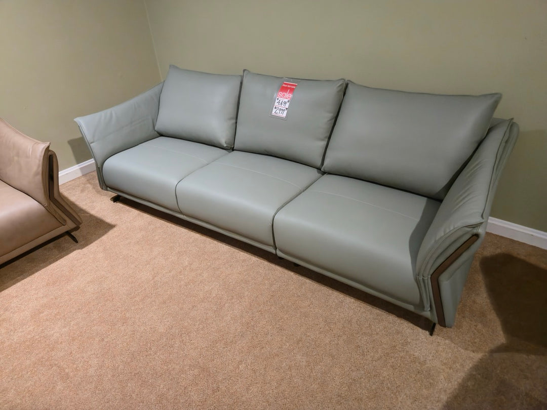 Klaussner Giada Sofa
