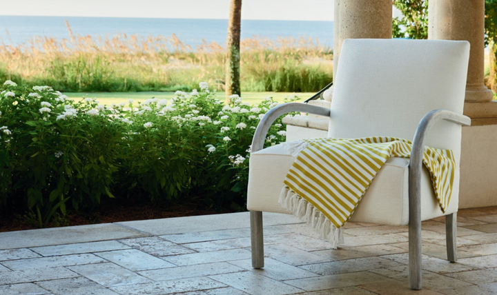 Universal Furniture Bahia Honda Fabric Accent Chair in Hyde Snow