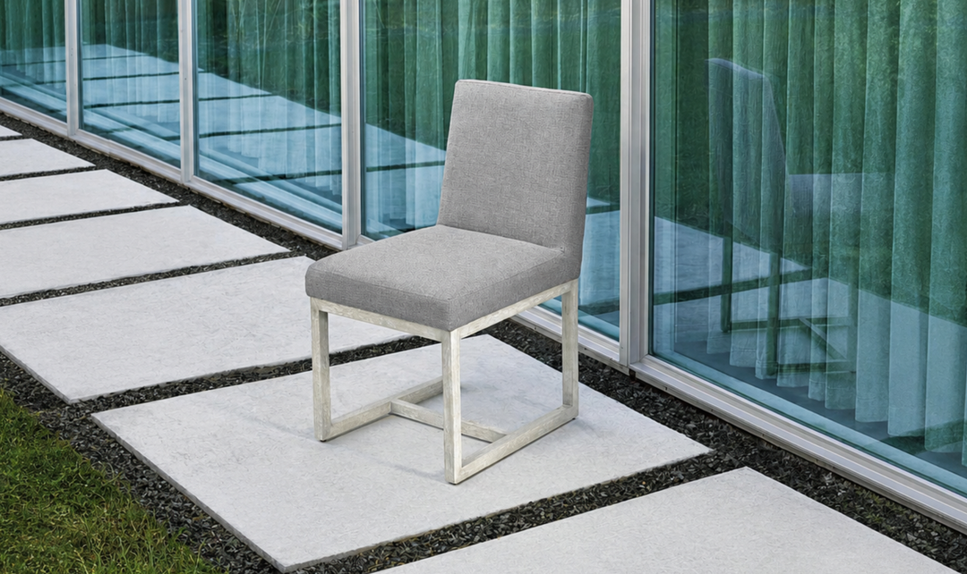 Universal Furniture Carter Side Chair with Plush Upholstered Seat (Wood/Fabric)