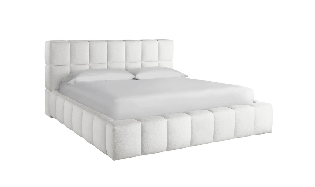 Universal Furniture Colina Upholstered Platform Bed (King / Queen Size)