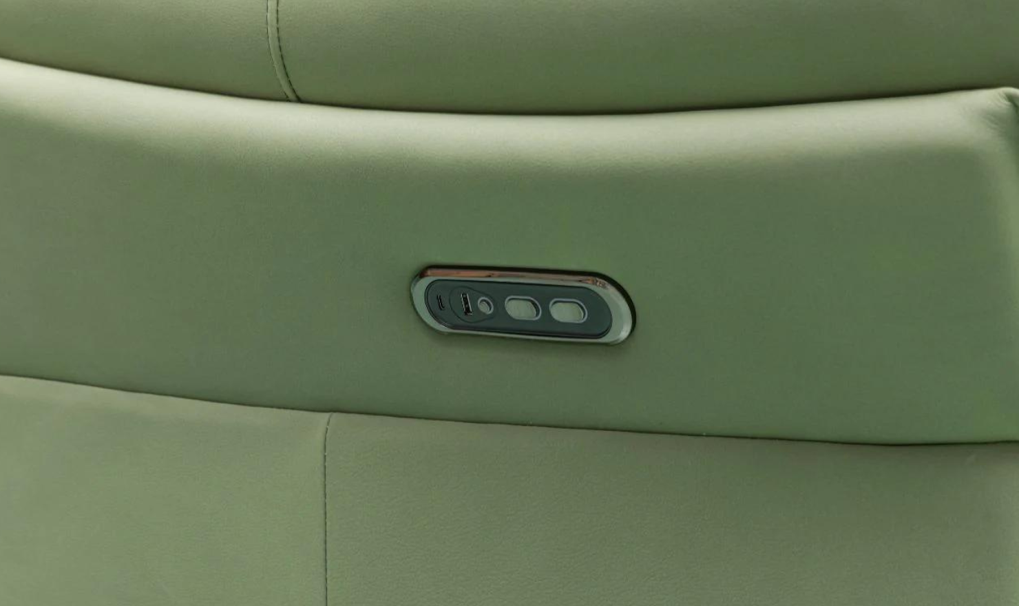Klaussner Vittoria Power Reclining Chair With Power Headrest & Footrest