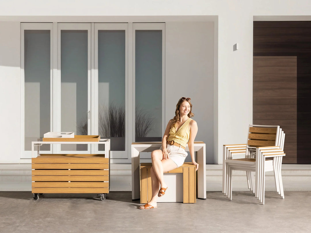 Transformer Table Extendable Rectangular Outdoor Dining Table (12-seating)