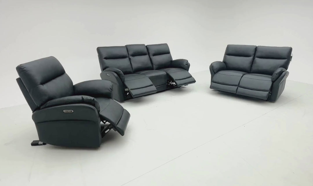 Klaussner Ravello Leather Reclining Living Room Set with USB Port