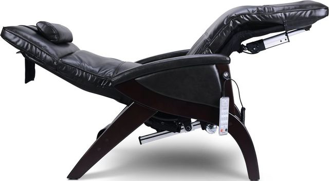 Cozzia Svago Newton Zero Gravity Recliner