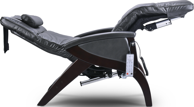 Cozzia Svago Newton Zero Gravity Recliner