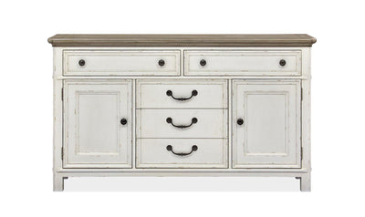 Bellevue Manor Hutch