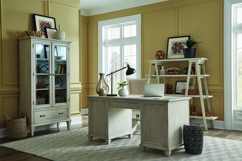 Newport executive clearance desk
