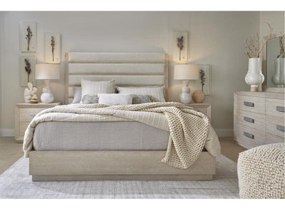 Grand Bed