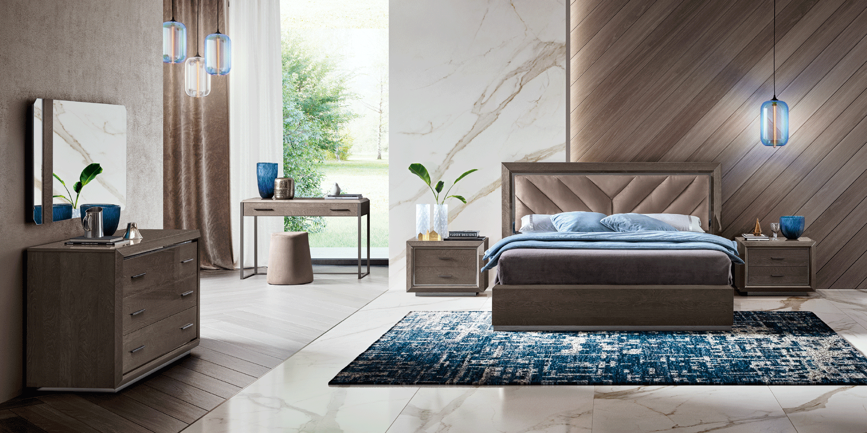 ESF Italia Platinum Legno Bed in High Gloss Lacquer Finish (King/ Queen Size)