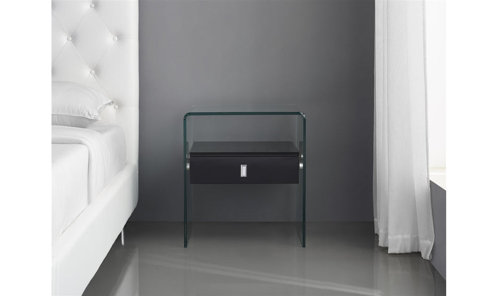 Bari end table in high gloss