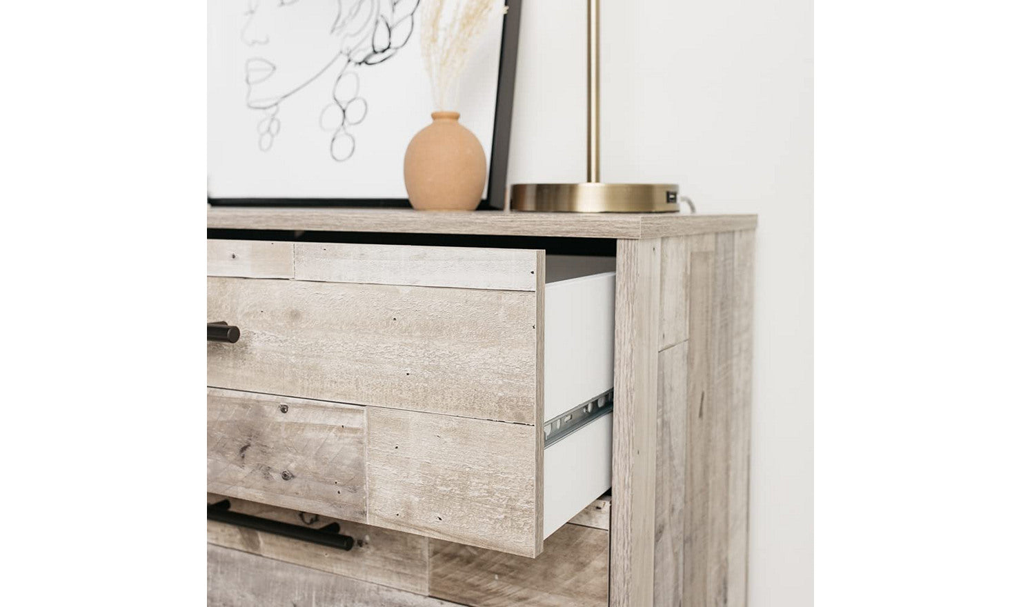 Modern Heritage Neilsville 6 Drawer Wooden Dresser in Brown